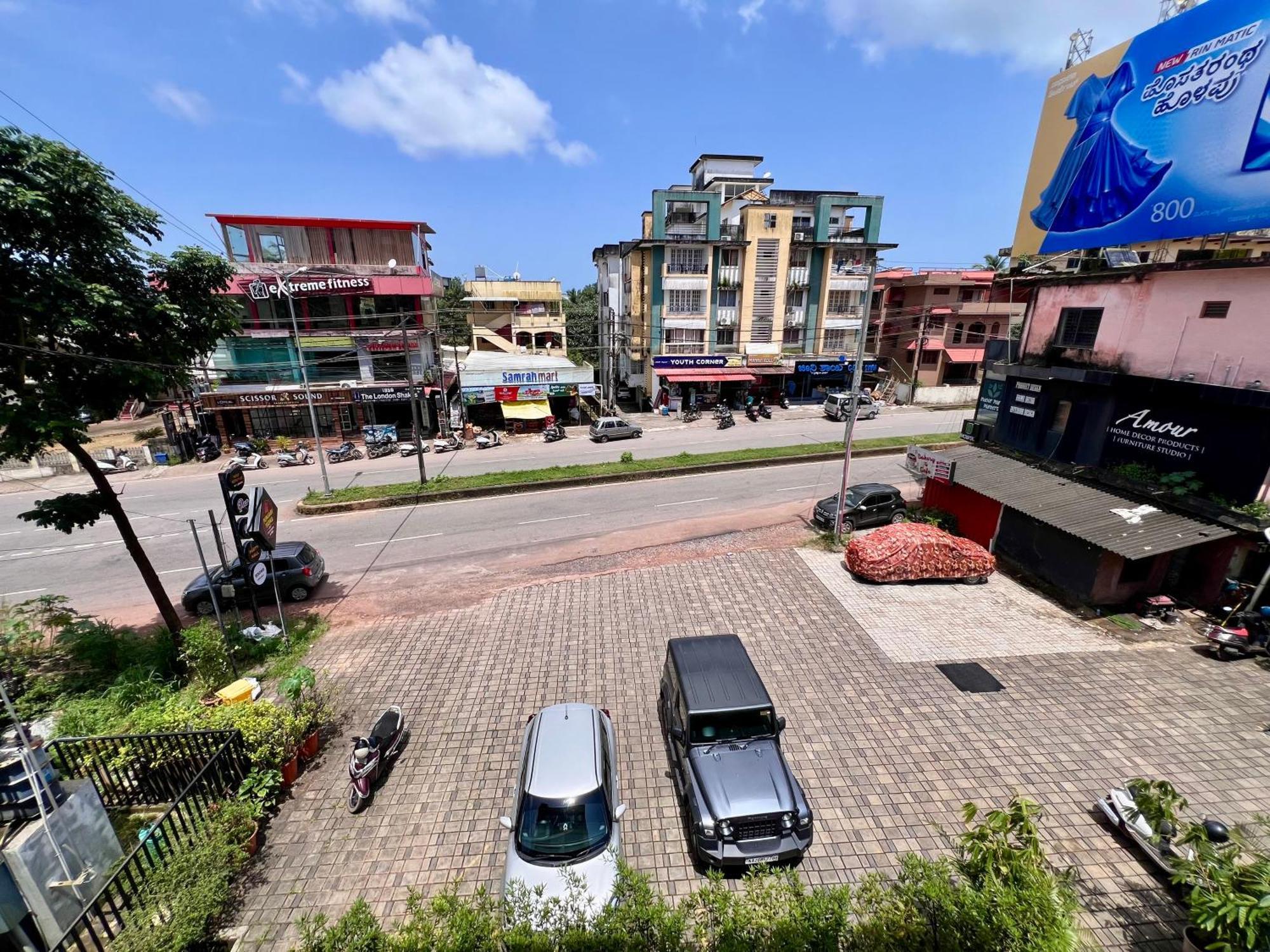 Ratna Sagar Hotel Manipal Exterior foto